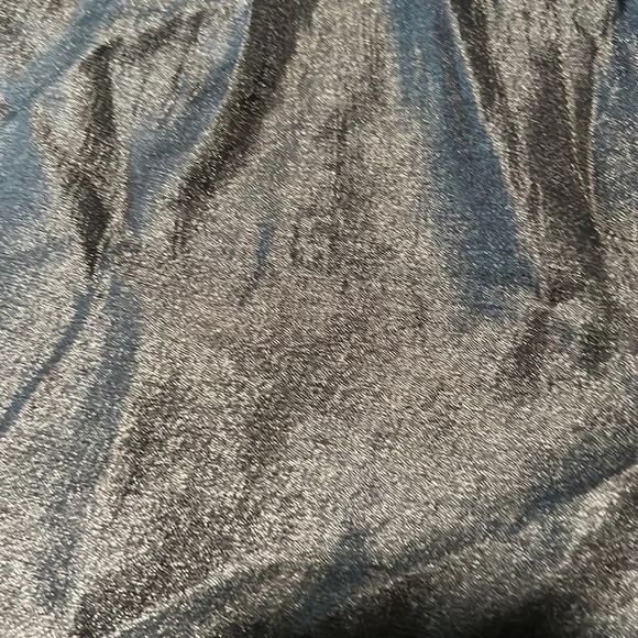 Loft dressy shorts. Size 4. NWT. Grey shimmers when the light hits it. - Picture 2 of 5